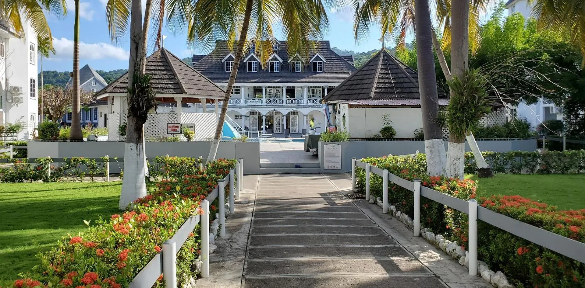 Aparthotel Sandcastles Resort, Ocho Rios